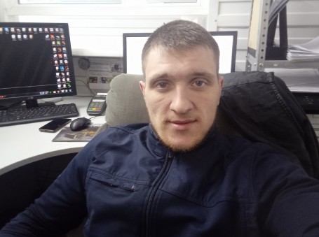Dima, 27, Zelenogorsk