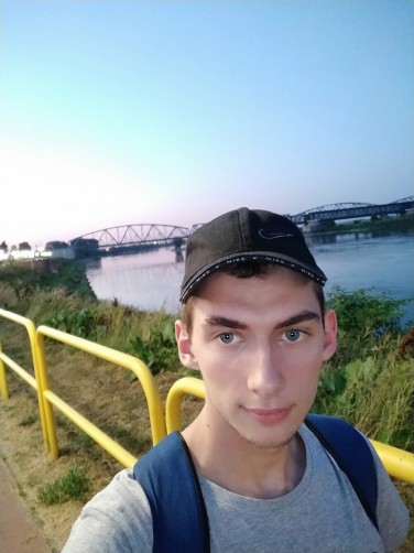 Taras, 25, Khmelnytskyi