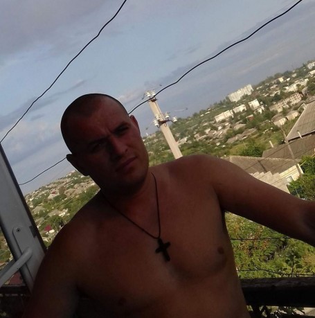 Vladimir, 35, Ukrainskoye