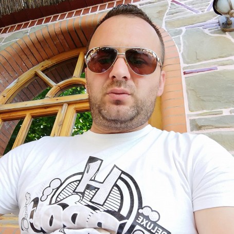 Ervin, 36, Tirana