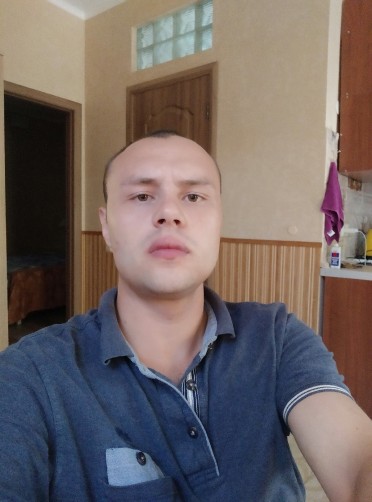 Vlad, 32, Odesa