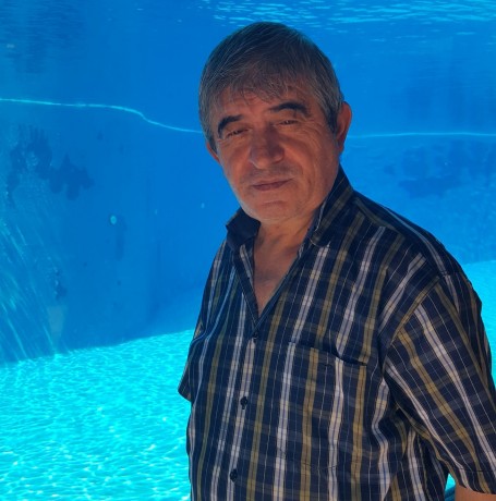 Ahmet, 61, Bandirma