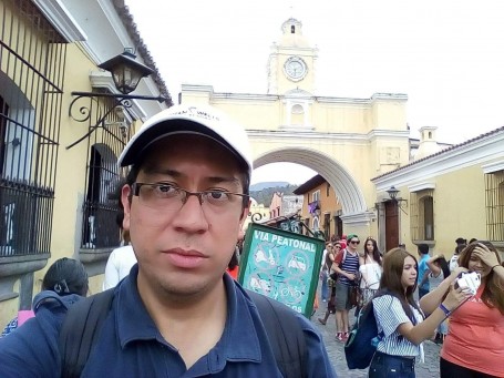 Luis, 40, Quetzaltenango