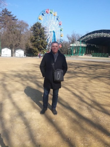 Yuriy, 60, Taganrog