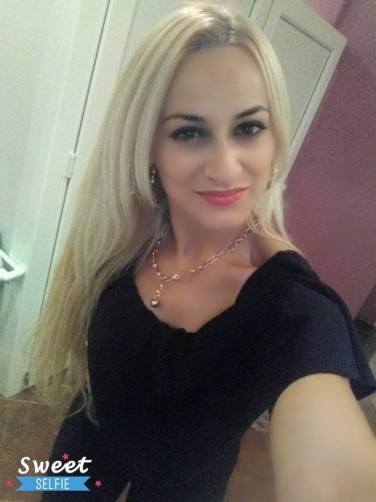Erika, 34, Rome