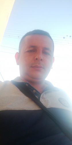 Yesid, 40, Chiquinquira