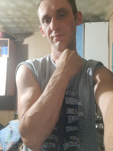 Антон, 37, Krasnobrodskiy