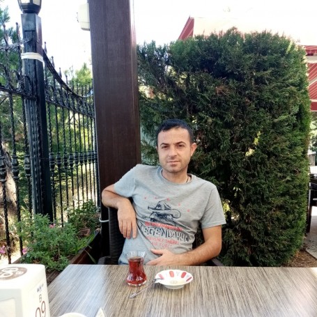 Mehmet, 38, Stuttgart