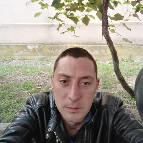 Petrro, 31, Vynohradiv