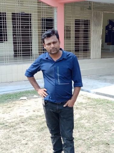 Ariya Ar, 35, Dhaka
