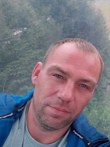 Алексей, 42, Volkhov
