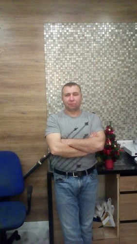 Aleksandr, 50, Pskov