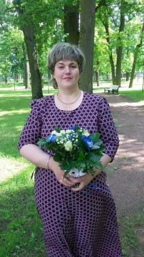 YUlya, 40, Saint Petersburg