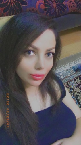 Mahsa, 33, Tehran