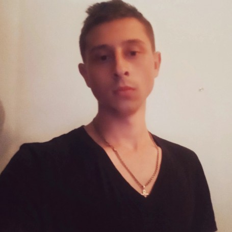 Taras, 21, Husiatyn