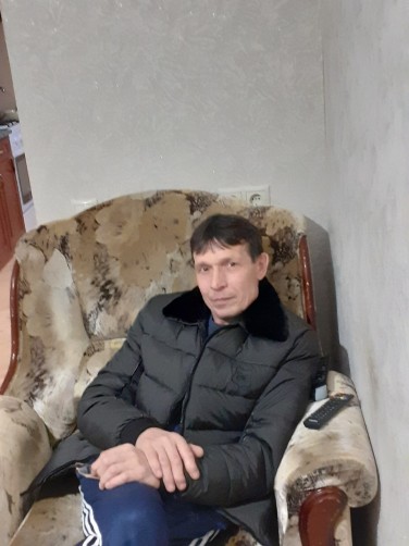 Rifat Mihaylovich, 56, Kazan’