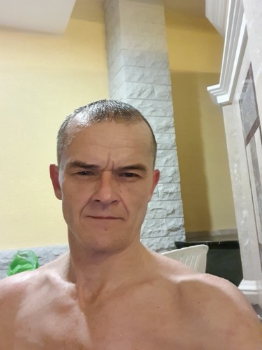 Roschektaev, 44, Cherepovets