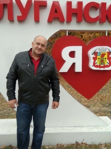 Oleg, 54, Luhansk