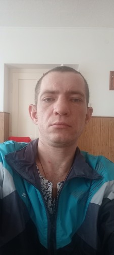 Oleksandr, 36, Chernihiv