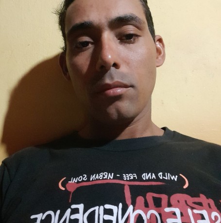 Nivaldo, 30, Braganca Paulista