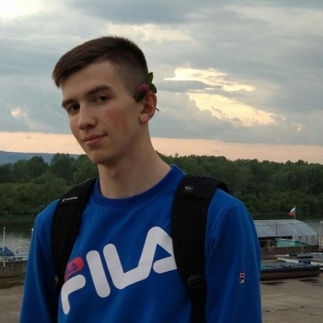 Aleksandr, 19, Dimitrovgrad