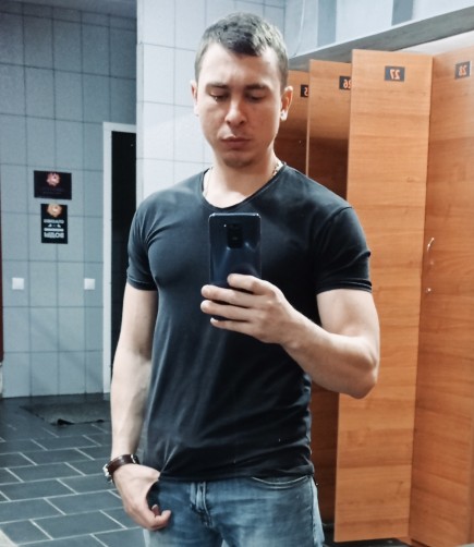 Максим, 31, Mariupol