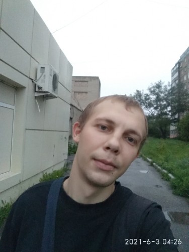 Dima, 29, Makiyivka