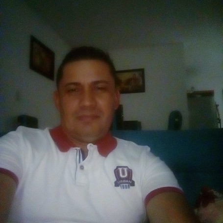 Andres, 47, Bucaramanga