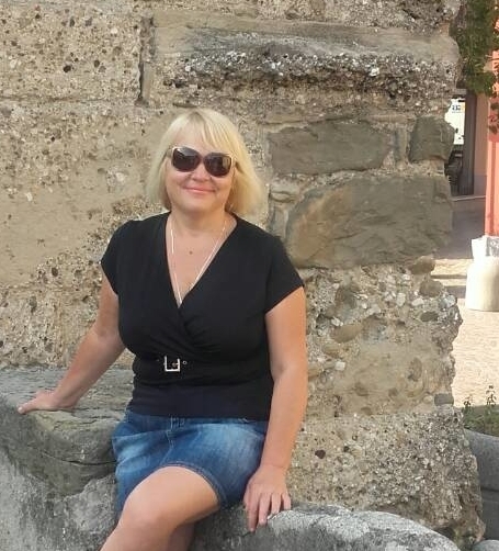 Angelina, 55, Monza