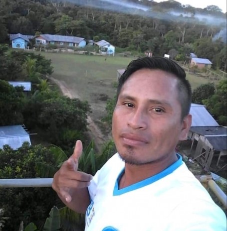 Luis Miguel, 31, Tarija