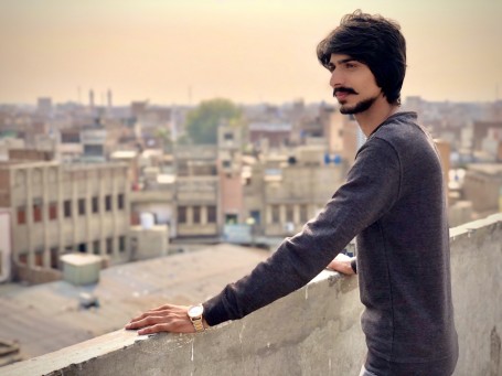Abid, 20, Faisalabad