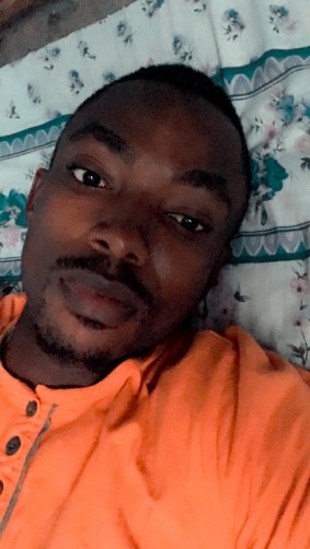 Francky, 29, Douala