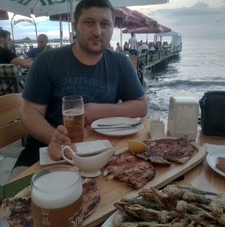 Kaxa, 34, Batumi