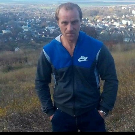 Юрий, 38, Chernivtsi