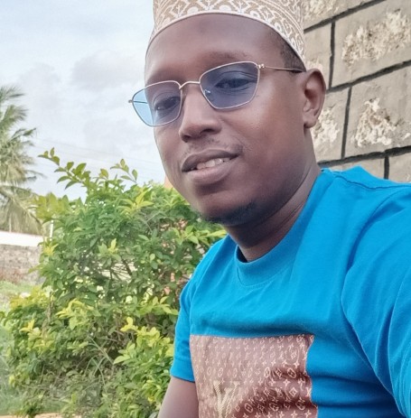 Shadrack, 29, Mombasa
