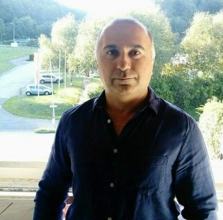 Aziz, 39, Vienna