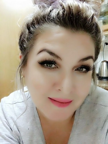 Nafa, 40, Dubai