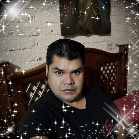 José Luis, 47, Uruapan