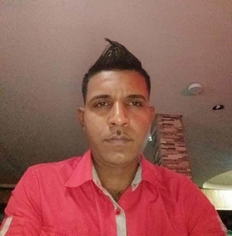 Suresh, 38, San Fernando