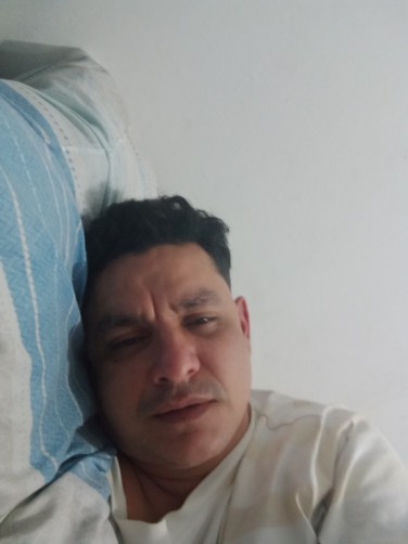 Roberto, 42, Caracas