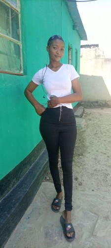 Lisa, 25, Livingstone