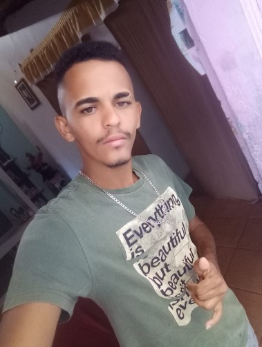 Ricardo, 23, Boquira