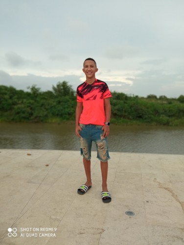 Eder, 19, Barranquilla