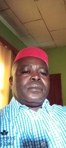 Eric, 51, Yaounde