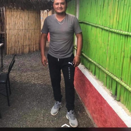 Ernesto Guterrez, 30, Puerto Escondido