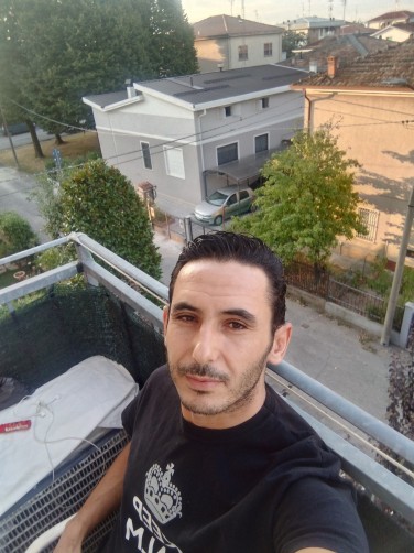 Walid, 36, Mirandola