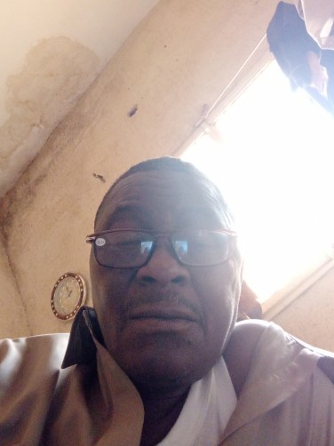 Benjamin, 63, Niamey