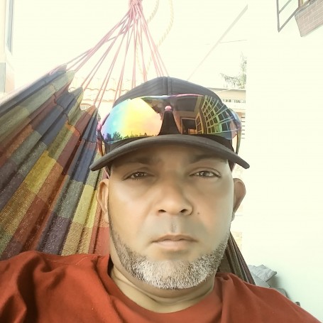 Manuel, 45, San Juan
