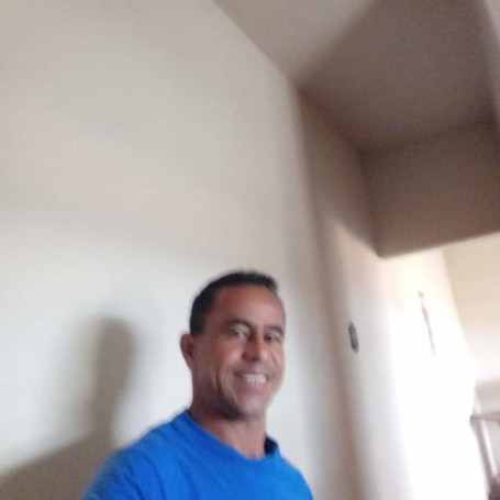 Carlos, 48, Salvador