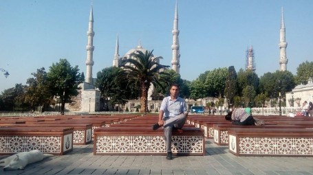Rafik, 40, Tunis